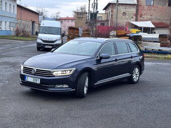 Volkswagen Passat 2.0 TDI 110 kW Highline - 7