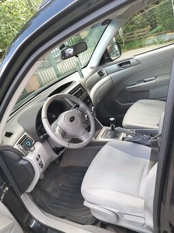 Subaru Forester 2010r. - 7