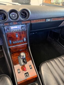 MARCEDES SL560 R107 - 7