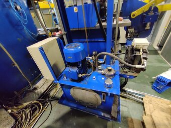prasa mimosrod. LE 400 C - komplet. linia r. 2008 - 7