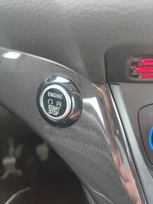Ford Kuga 2019 · 35 000 km · 1 498 cm3 · Benzyna  Hak - 7