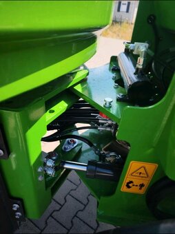 Ładowarka kołowa V910 - 7