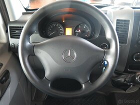 Mercedes-Benz Sprinter 216CDI VAT 9míst,klima - 7