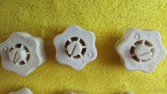 Nakrętka przykręcenia tylnej lampy opel astra g hachback - 7