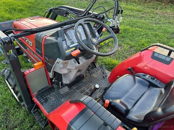 Mitsubishi MT245 z ładowarka - 7