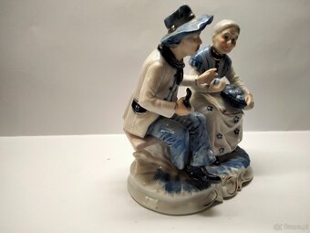 Figura porcelana szkliwiona -stan idealny Dziadkowie niebies - 7