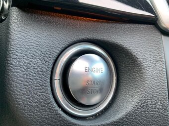2011 Mercedes-Benz E 220 Avantgarde AMG Package - 7