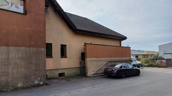Lokal Usługowy 600 m2+Dom+Dwie działki obok siebie - 7
