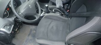 Sprzedam Peugeot 206+ - 7