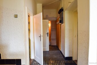 Dom jednorodzinny z dwoma mieszkaniami i dużym ogrodem - 7