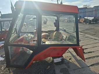 Kabina Zetor seria 3 - 7