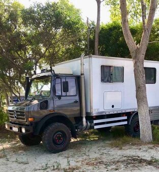 Mercedes Benz Unimog 4x4 camper - 7
