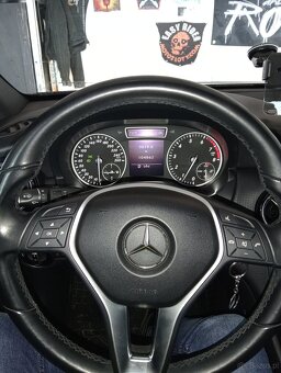 Piękny zadbany Mercedes 1.6 122km benzyna - 7
