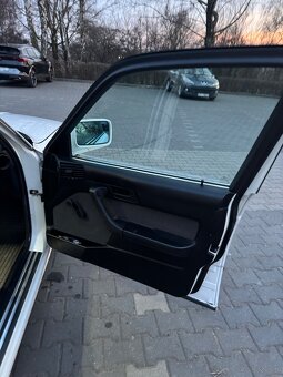 BMW E34 - 7