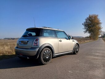 Mini Cooper 1.6 diesel - 7