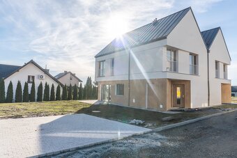 Dom z dużym ogrodem, tylko 2 lokale 15 minut od Krakowa - 7