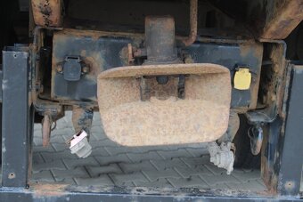 Liaz 18.23, NJ SR-70 PT RAMIĘ HYDRAULICZNE, LATARNIE - 7