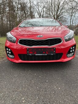 Kia Ceed Combi SW 1.6 CRDI 100Kw GT- LINE - 7