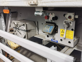 Sprzedam naczepę wywrotkę STAS S300CX o pojemności 50 m3 - 7