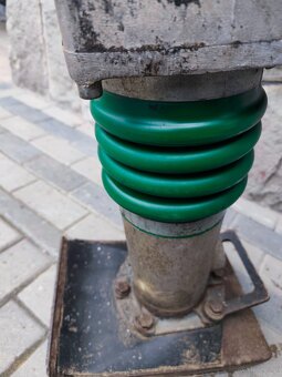 Skoczek, Stopa, Ubijak stopowy, zagęszczarka Wacker Neuson B - 7