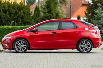 HONDA CIVIC - 7