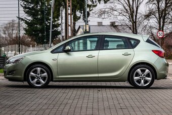 OPEL ASTRA - 7