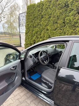 Seat Ibiza combi 1,4 16V pelna opcja model 2012 - 7