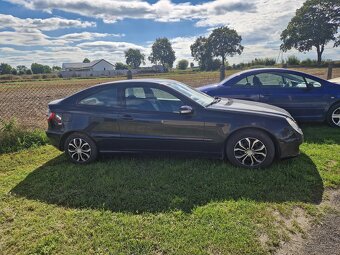 Mercedes c 1.8 kompresor cupe rok 2005 sprowadzony - 7