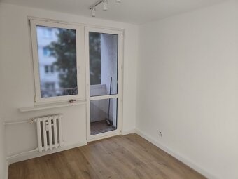 2 pokoje,32m2,balkon, III p., po remoncie. Os. Kaliniec - 7