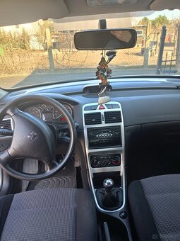 Peugeot 307 benzyna - 7