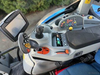 Ciągnik Rolniczy New Holland T7.250 AutoComand rok pro 2012 - 7