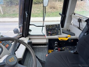 Ciągnik rolniczy JCB Fastrac 3185 rok prod. 2001, cena 68500 - 7