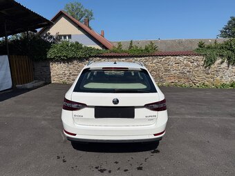 Škoda Superb - 7
