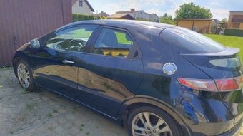 Honda Civic 1,8 Comfort 2010/2011 - 7