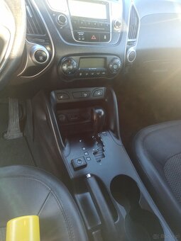 Hyundai ix35 2.0benz-gaz 4x4 - 7