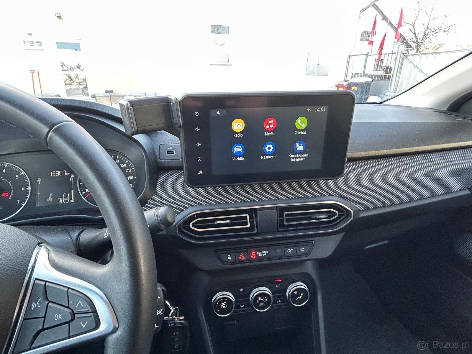 Dacia Sandero 1.0 TCe 67 kW - 8