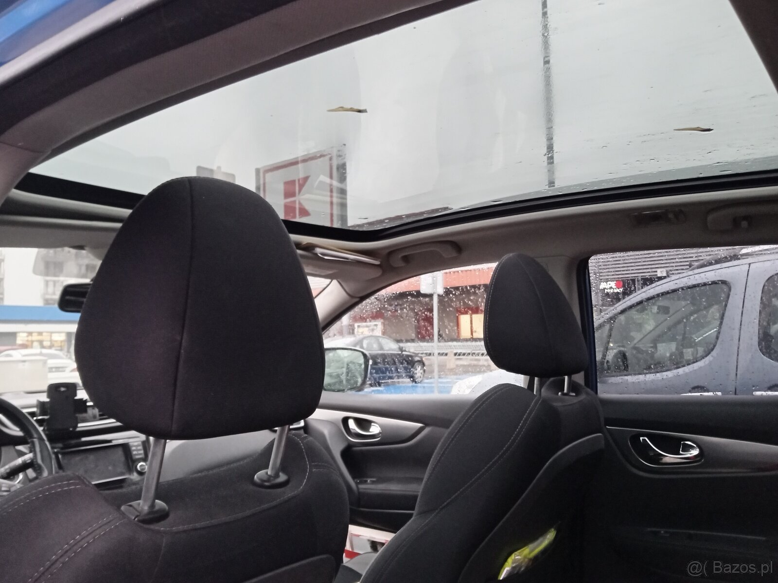 Sprzedam Nissan Qashqai 1.2DIG-CONNECTA 2017 - 8