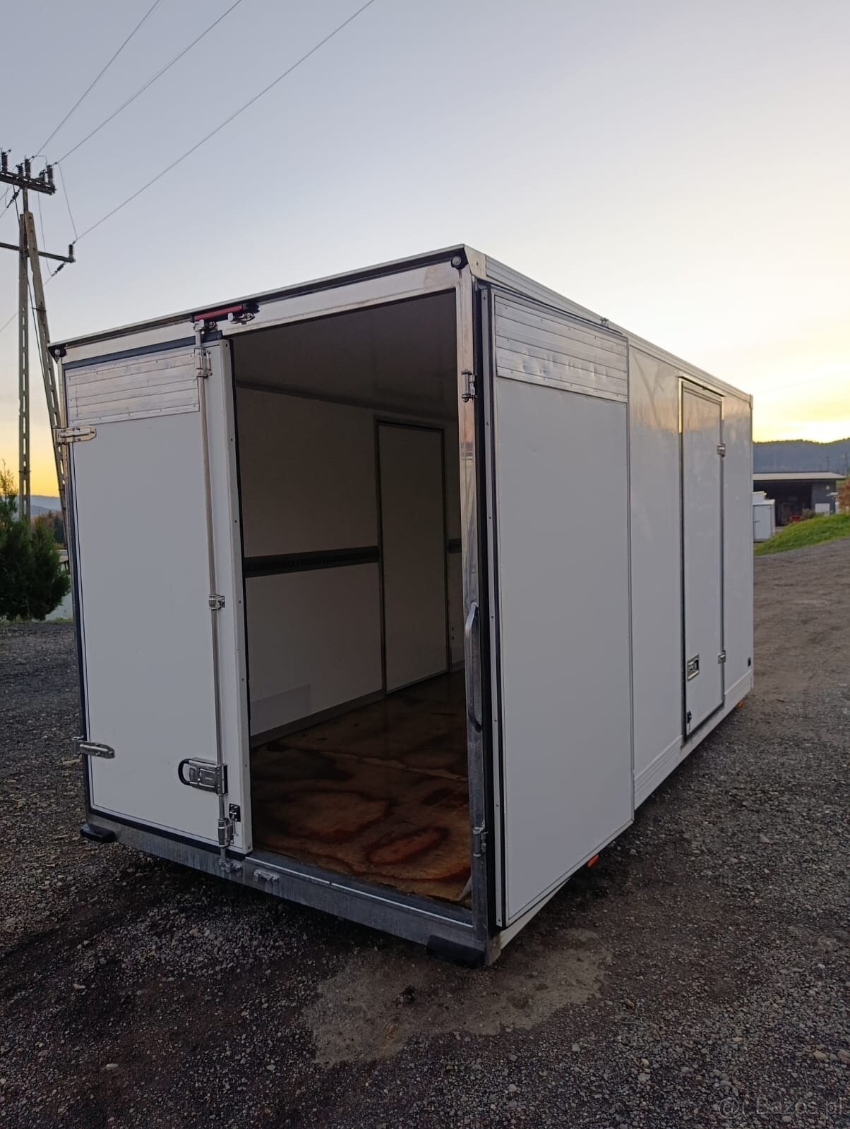 Kontener Izotermiczny / Kontener Magazynowy / Magazyn / K198 - 8