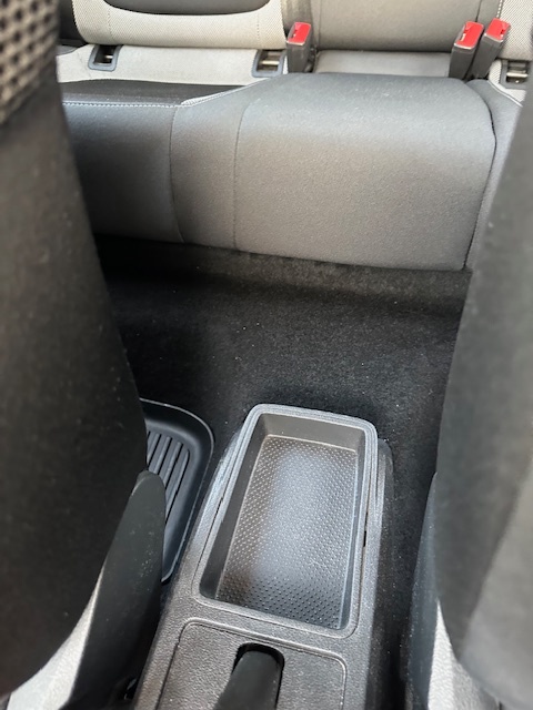 FABIA III Ambition NJ5 KOMBI 1,0 MPI Jak RAPID 75kM Pro 2017 - 8