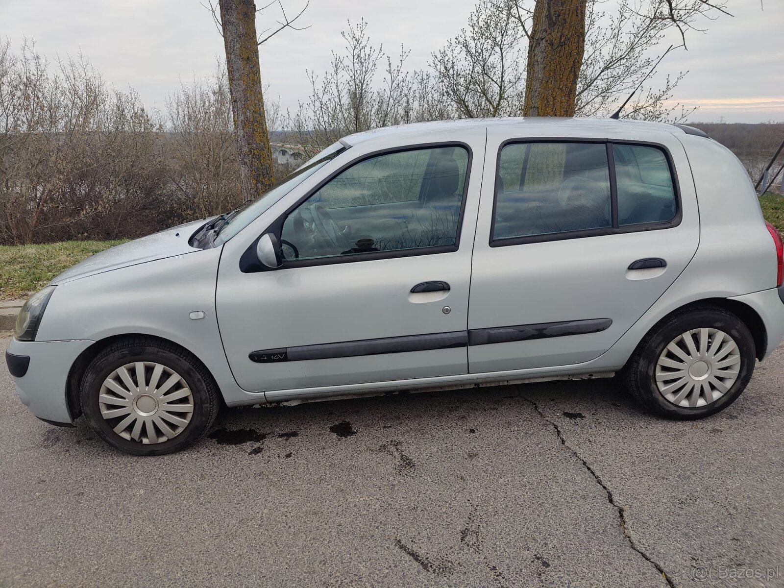 Renault Clio II 2001r 1.4 16V - 8