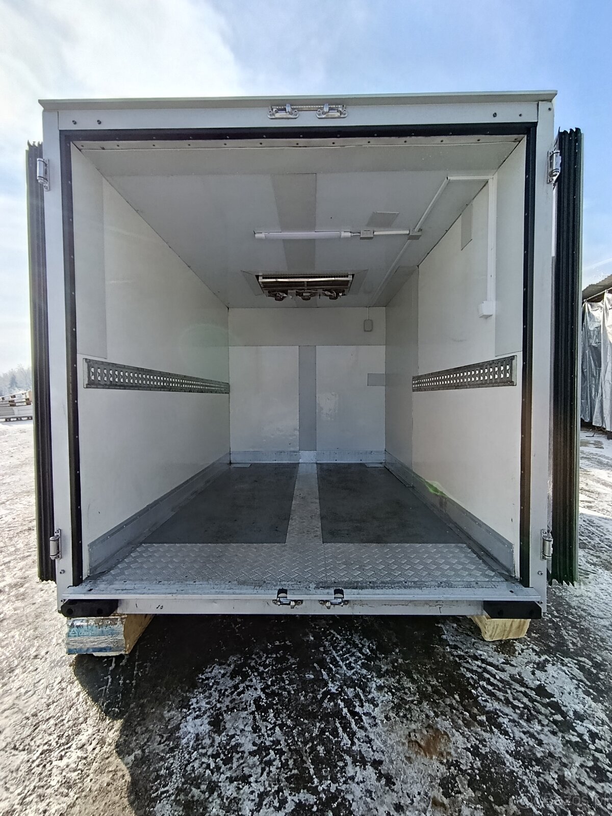 Zabudowa Chłodnicza / Chłodnia Stacjonarna / Komora Chłodnic - 8