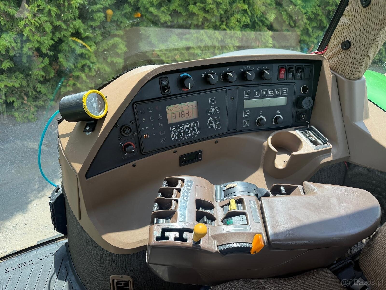 Ciągnik rolniczy John Deere 8320 PowerShift rok prod. 2002 s - 8