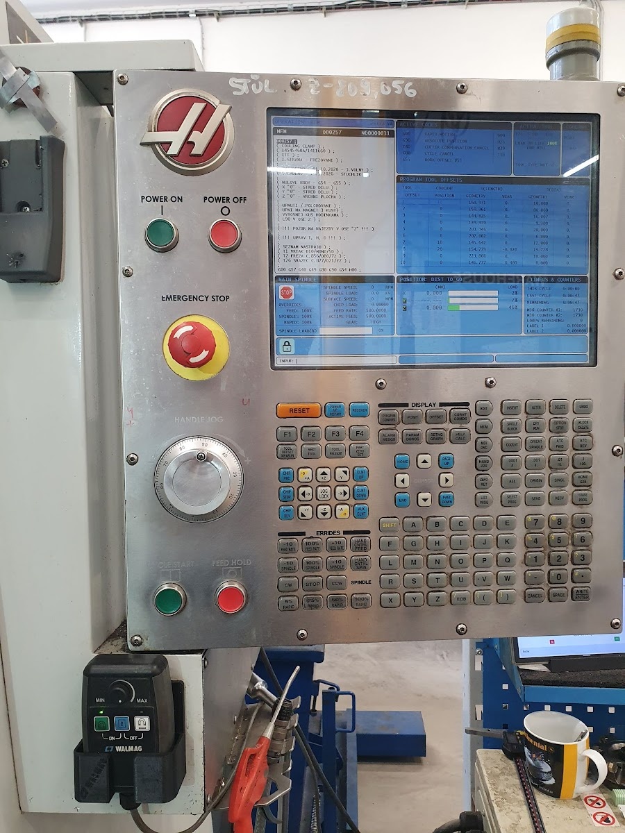 Haas Automation VF-3YT/50 - Centrum obróbcze Pionowe - 8