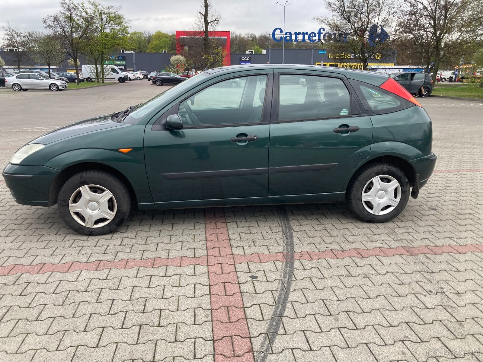 Focus 1.6 benzyna - 8