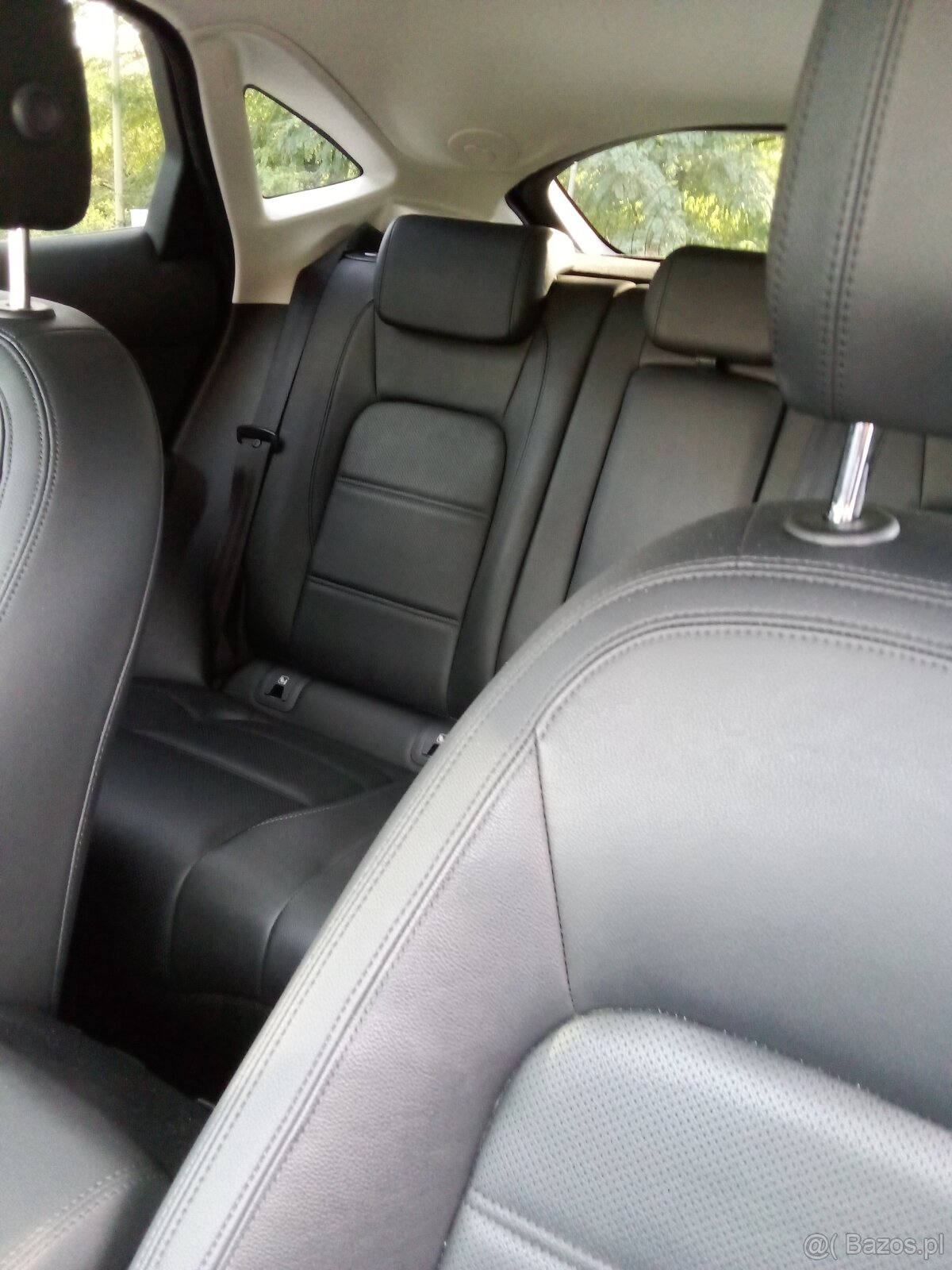 Sprzedam Jaguar e-Pace - 8