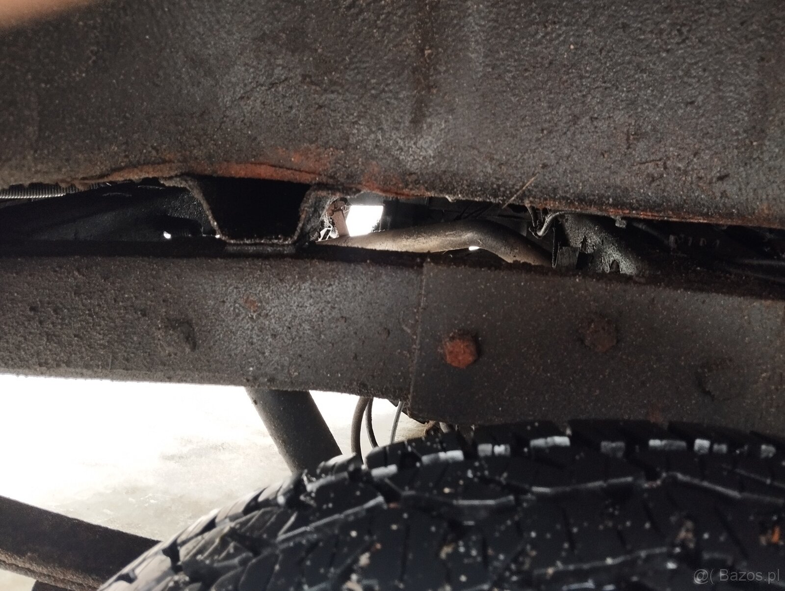 Samochód Nissan Navara - 8