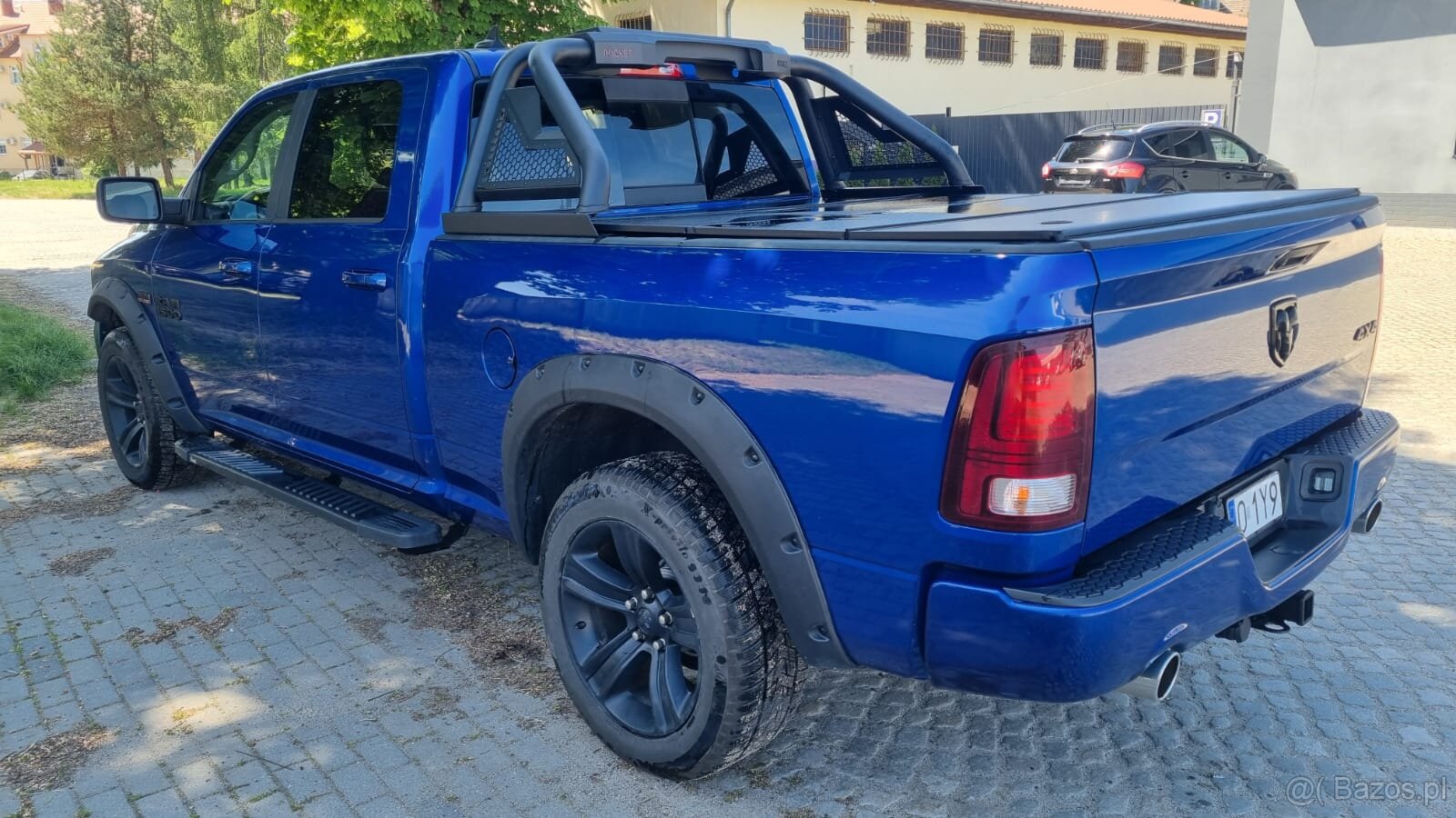 Dodge Ram Sport 5.7 Hemi 4X4 - 8