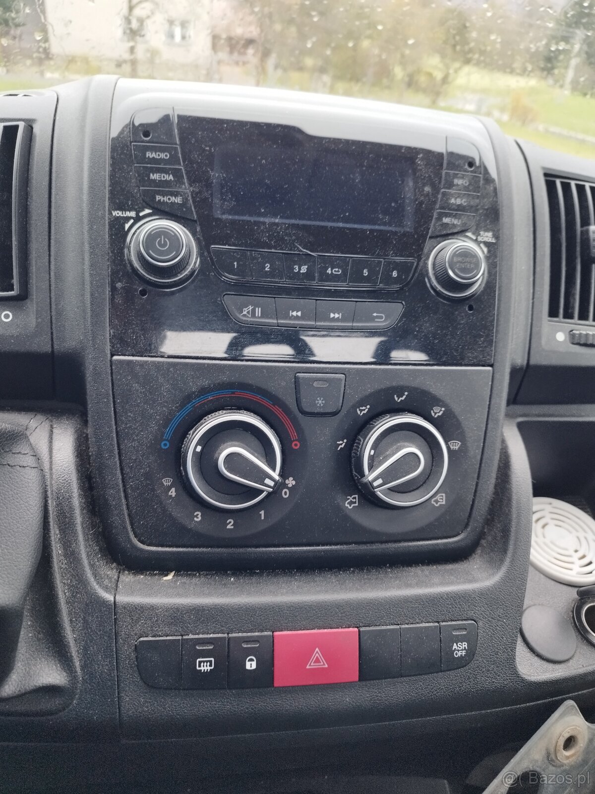 Peugeot boxer 2.2 diesel 1.wlasnitel,rok 2020, 2xkluč - 8