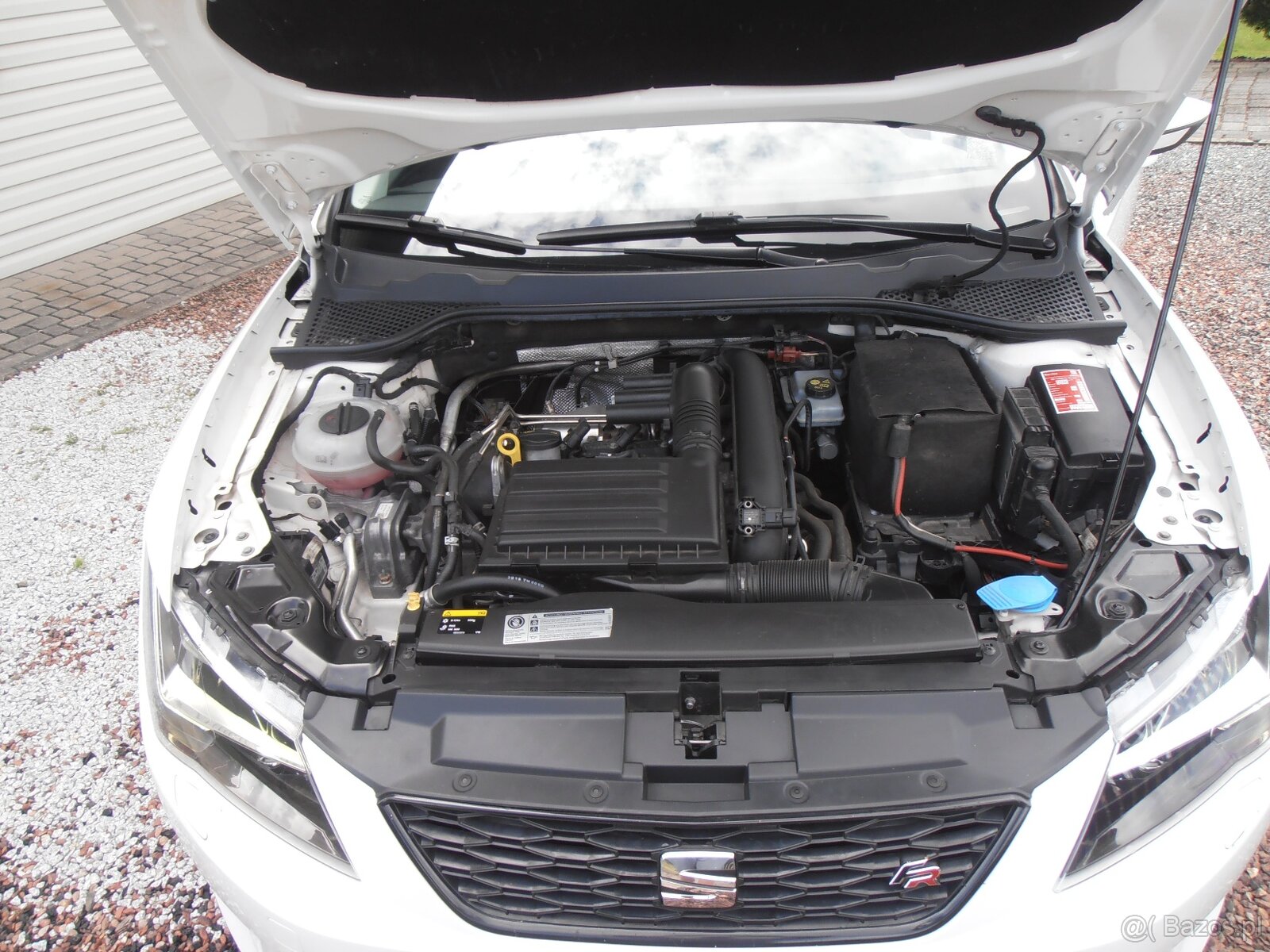 Leon III 1.4 FR PANORAMA NAVI LED - 8