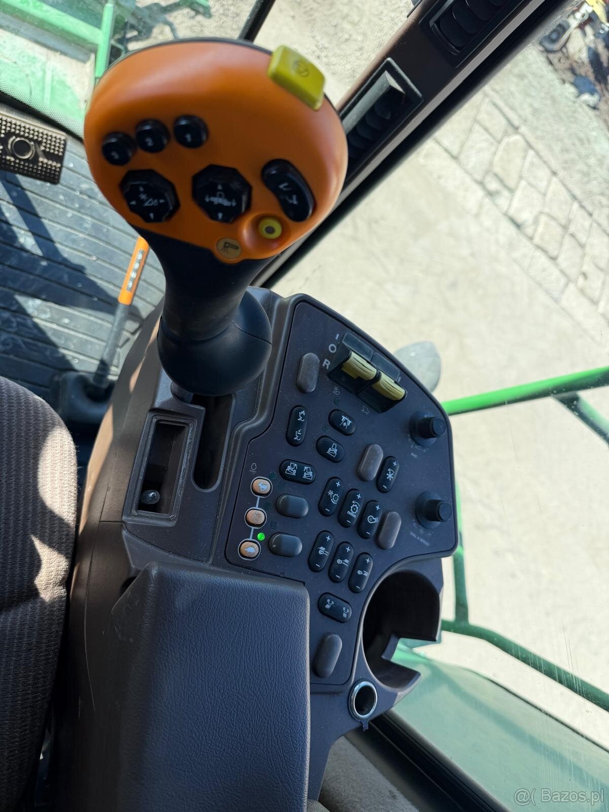 Kombajn zbozowy John Deere CTS 9780i heder 7,6m stół do rze - 8